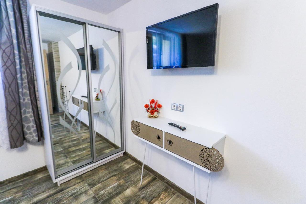 Nikas Apartment Сібіу Екстер'єр фото