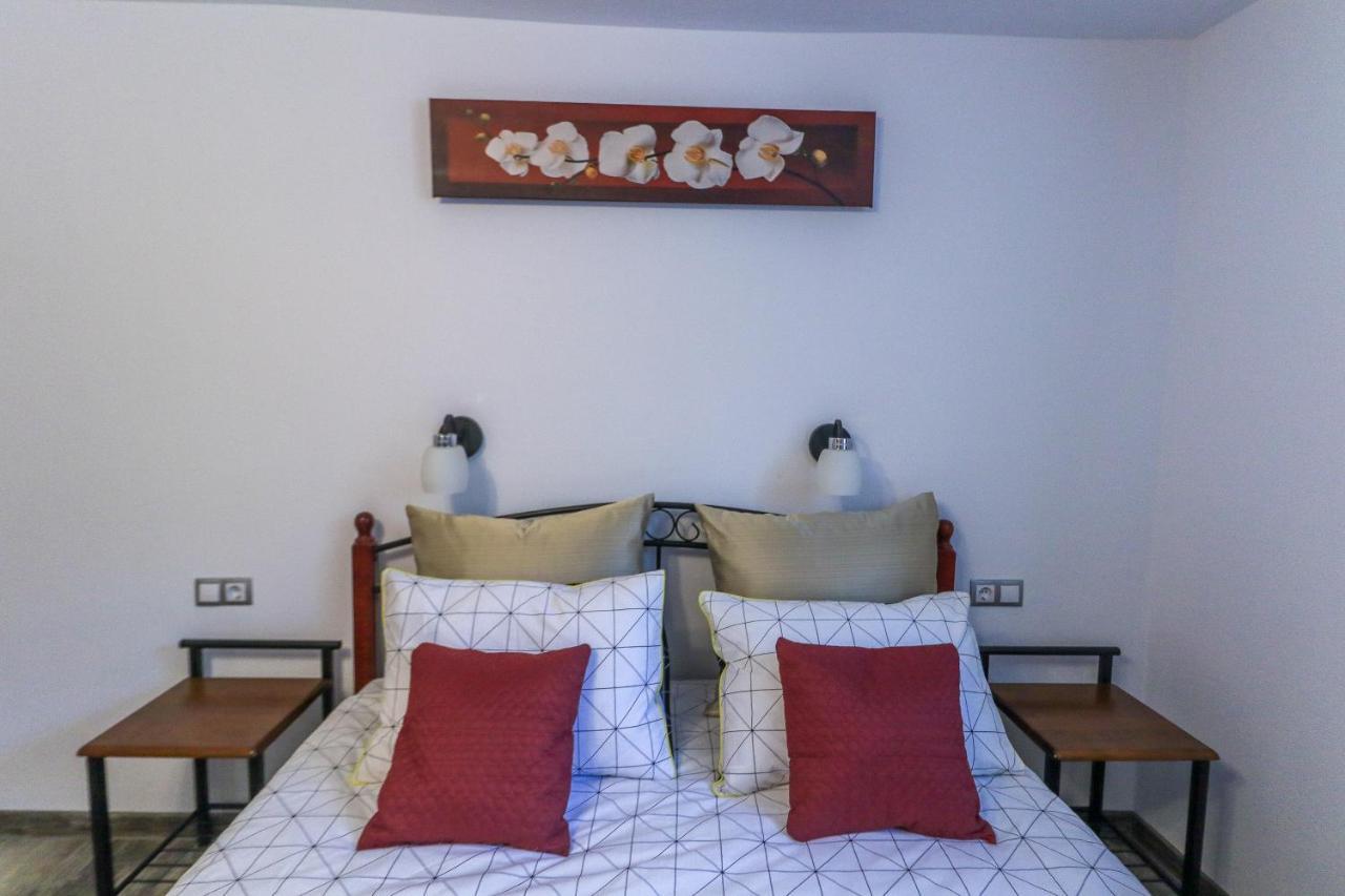 Nikas Apartment Сібіу Екстер'єр фото
