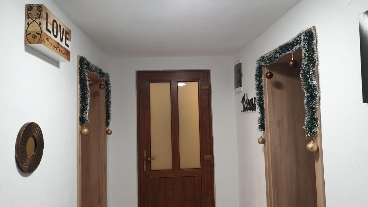 Nikas Apartment Сібіу Екстер'єр фото